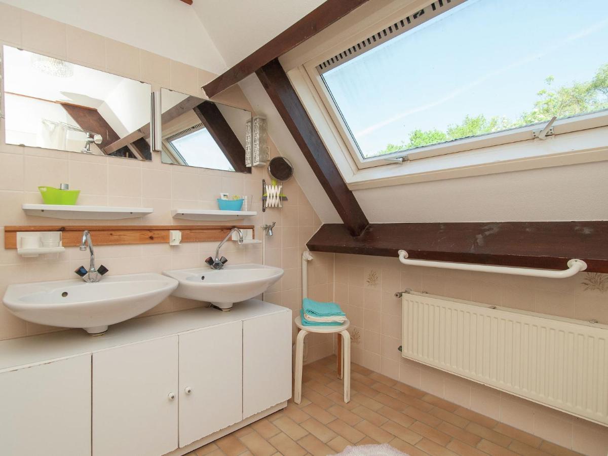 Delightful Holiday Home In Warns With Jetty Экстерьер фото